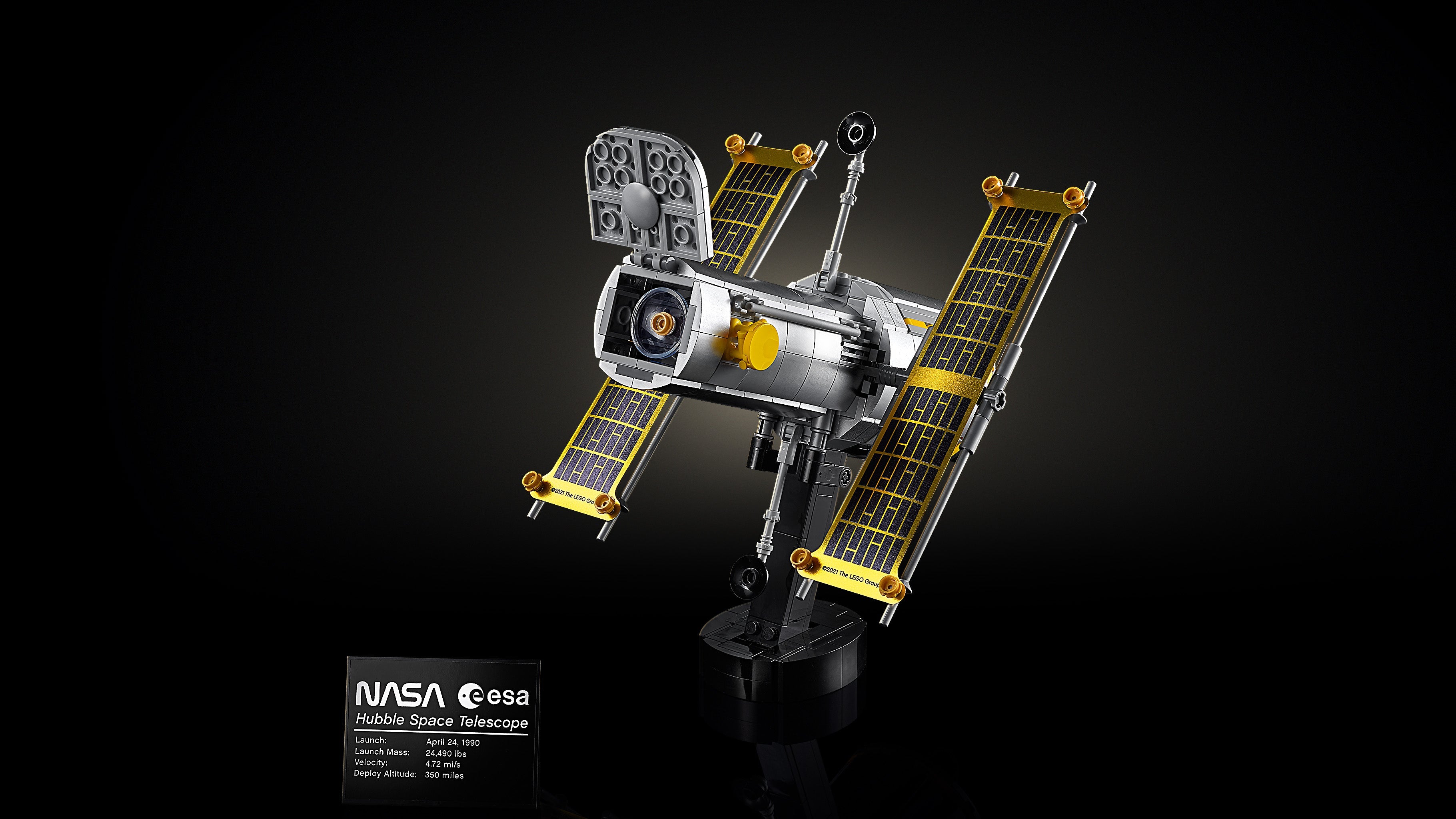 10283 NASA Space Shuttle Discovery