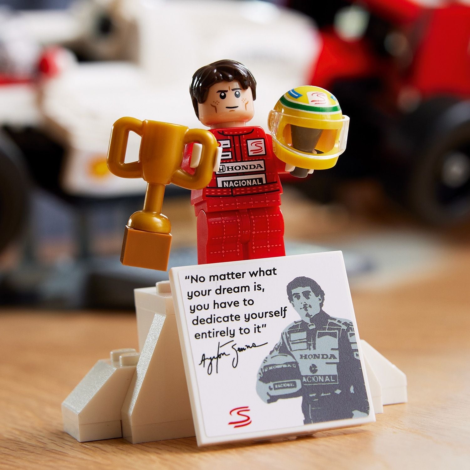 10330 McLaren MP4/4 & Ayrton Senna