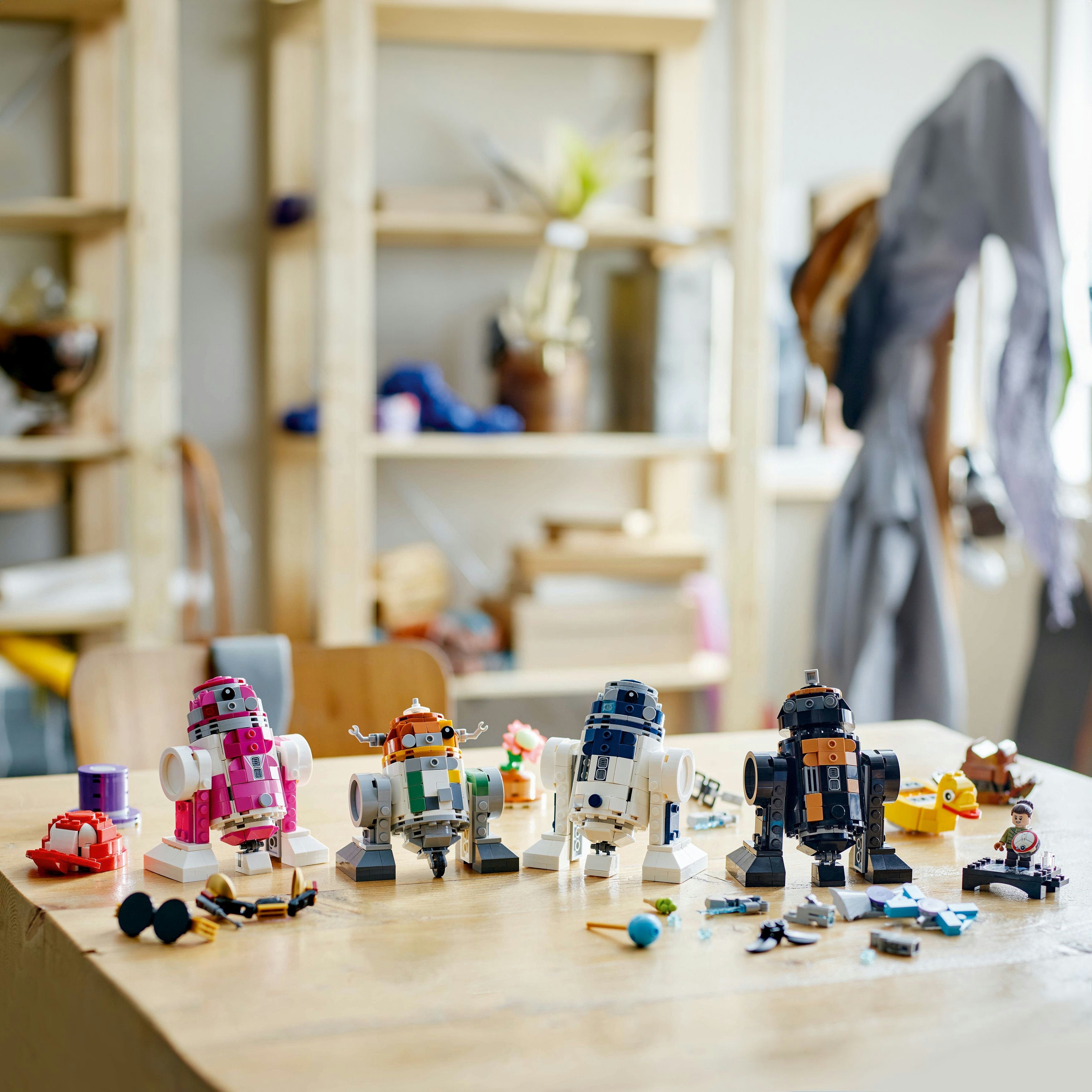 75392 Creative Play Droid™ Builder