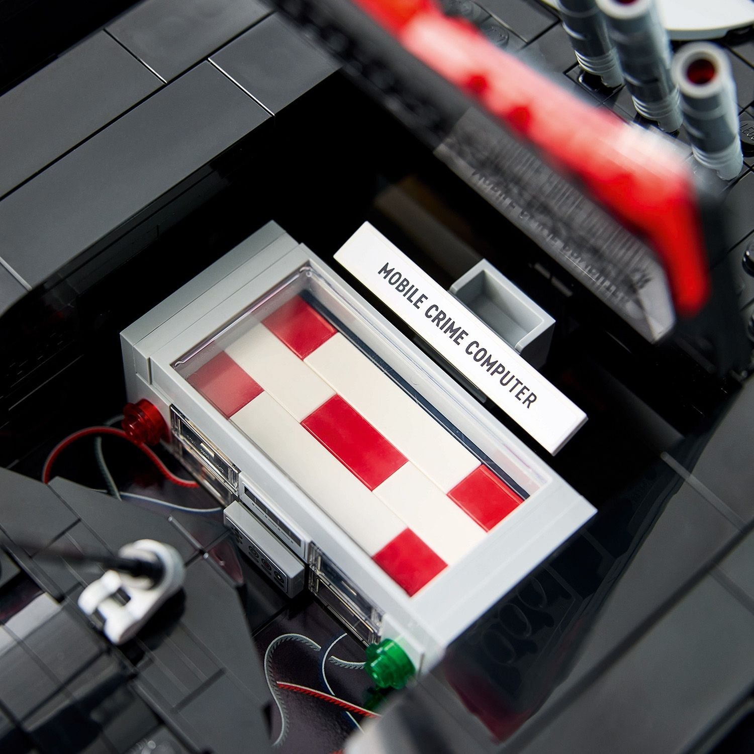 76328 Batman™: The Classic TV Series Batmobile™